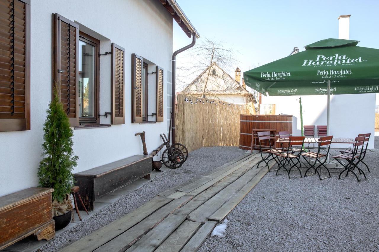 Csató Panzió - Pensiunea Csató Joseni  Exterior foto